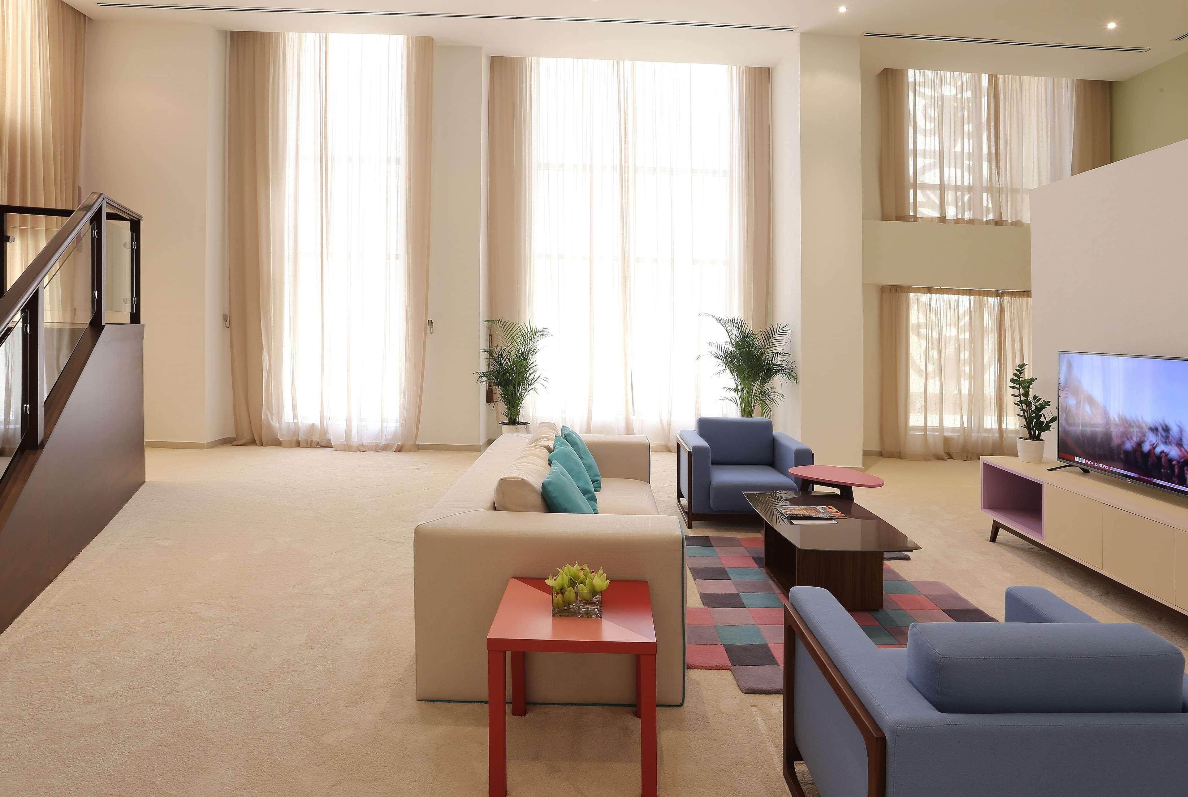Ramada Hotel, Suites And Apartments By Wyndham Dubai Jbr Εξωτερικό φωτογραφία